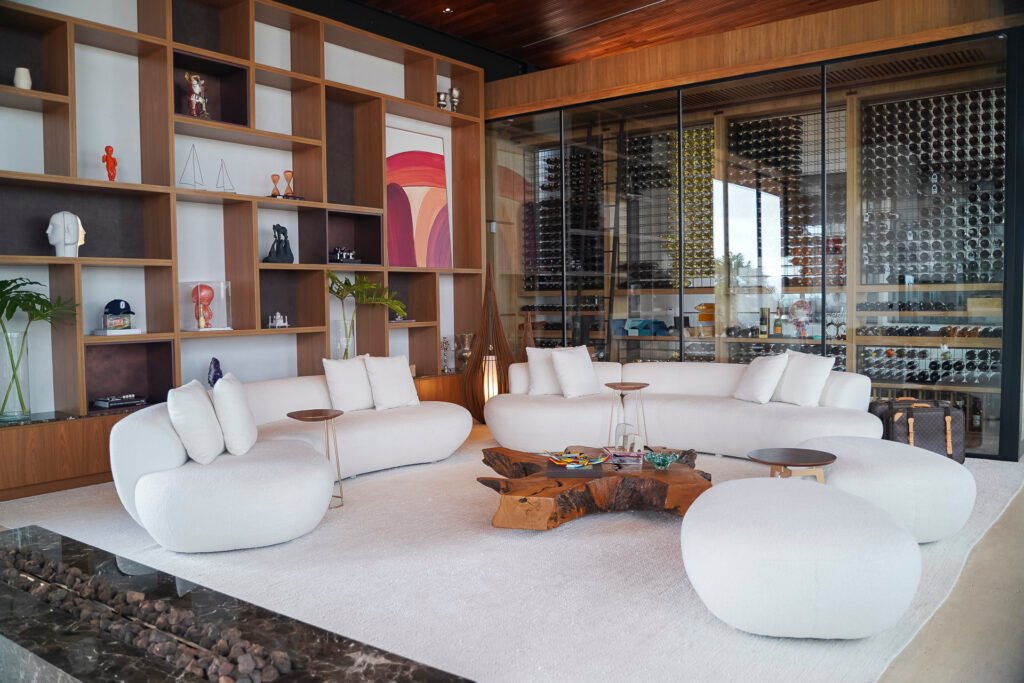 Discover the luxury furnishings of Progetto Decor