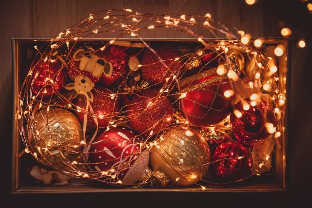 Christmas decorations: how to make your apartment more welcoming